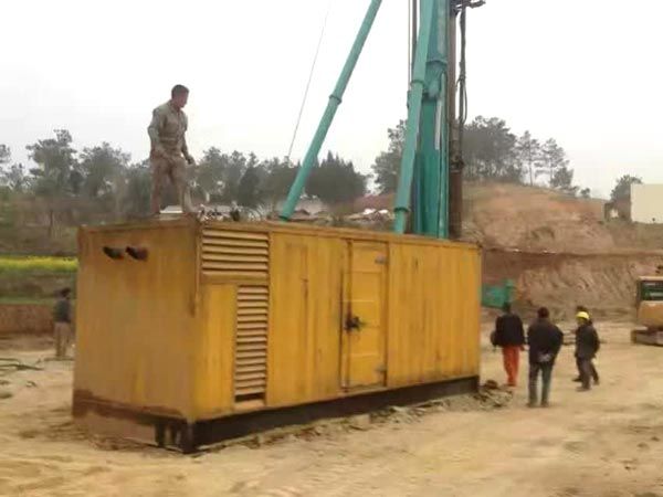 蒲城如何判断水冷式机油散热器密封件是否需要更换?